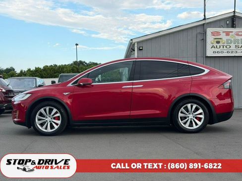 Used 2016 Tesla Model X Performance AWD/4WD image 2
