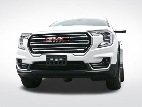 Certified 2022 GMC Terrain SLT image 30