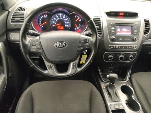 Used 2014 Kia Sorento LX AWD/4WD image 22