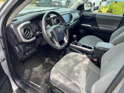 Certified 2020 Toyota Tacoma SR5 image 12