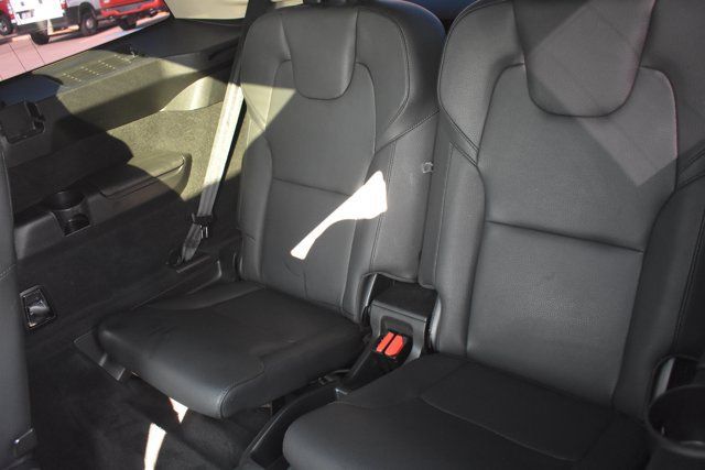 Used 2024 Volvo XC90 T8 Plus w/ Protection Package Premier AWD/4WD image 17