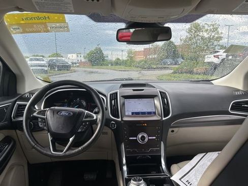 Used 2020 Ford Edge Titanium w/ Cargo Accessory Package FWD image 5