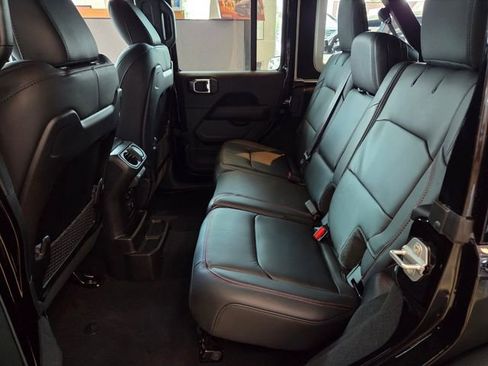 New 2026 Jeep Wrangler Unlimited Rubicon 392 w/ Quick Order Package 27X Moab AWD/4WD image 8