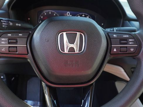 Used 2024 Honda Accord EX image 18