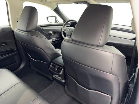 Used 2024 Lexus ES 350 image 40