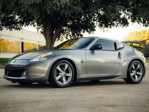 Used 2009 Nissan 370Z Coupe image 57