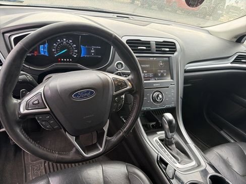 Used 2013 Ford Fusion Titanium image 14