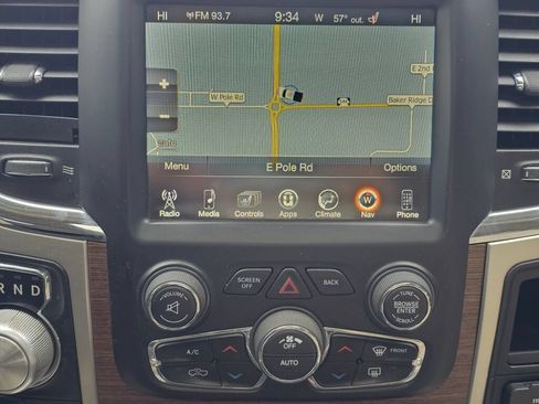 Used 2017 RAM 1500 Laramie w/ Convenience Group AWD/4WD image 28