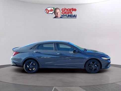 New 2026 Hyundai Elantra Sport FWD image 6
