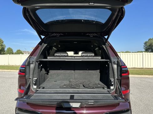 Certified 2023 BMW X7 xDrive40i w/ M Sport Package image 29