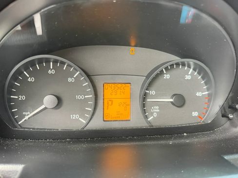 Used 2012 Mercedes-Benz Sprinter 2500 image 18