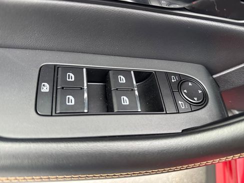 Certified 2026 MAZDA CX-70 3.3 Turbo w/ Preferred Package image 13