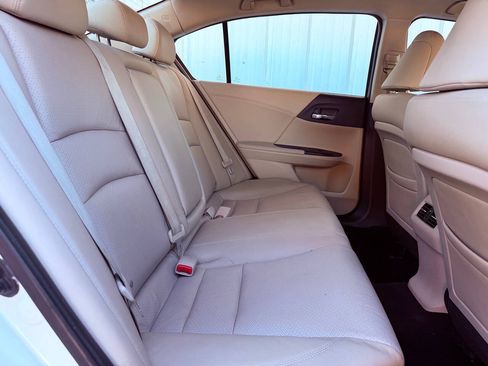Used 2013 Honda Accord EX-L image 17
