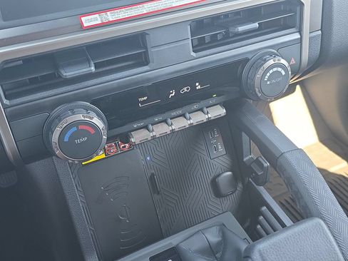 New 2026 Toyota 4Runner SR5 AWD/4WD image 20