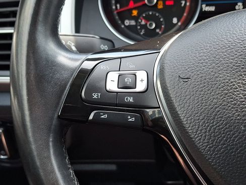 Used 2018 Volkswagen Atlas SE AWD/4WD image 21