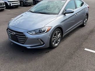 Used 2017 Hyundai Elantra Limited FWD video 2