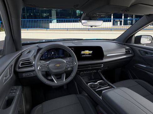 New 2026 Chevrolet Traverse LT w/ Midnight/Sport Edition image 15