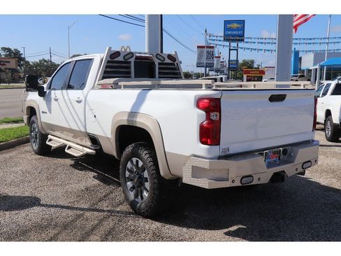 New 2026 Chevrolet Silverado 3500 LT w/ Safety Package AWD/4WD image 2