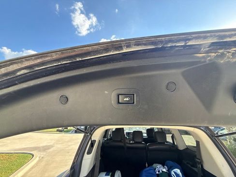 Used 2017 Nissan Armada SL w/ Moonroof Package RWD image 13