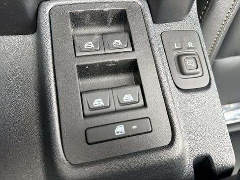 New 2025 Ford Bronco Badlands image 31