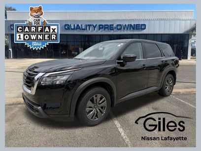 Used 2025 Nissan Pathfinder S