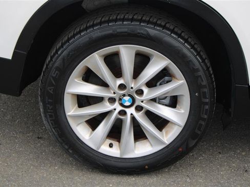 Used 2016 BMW X3 xDrive28i image 12