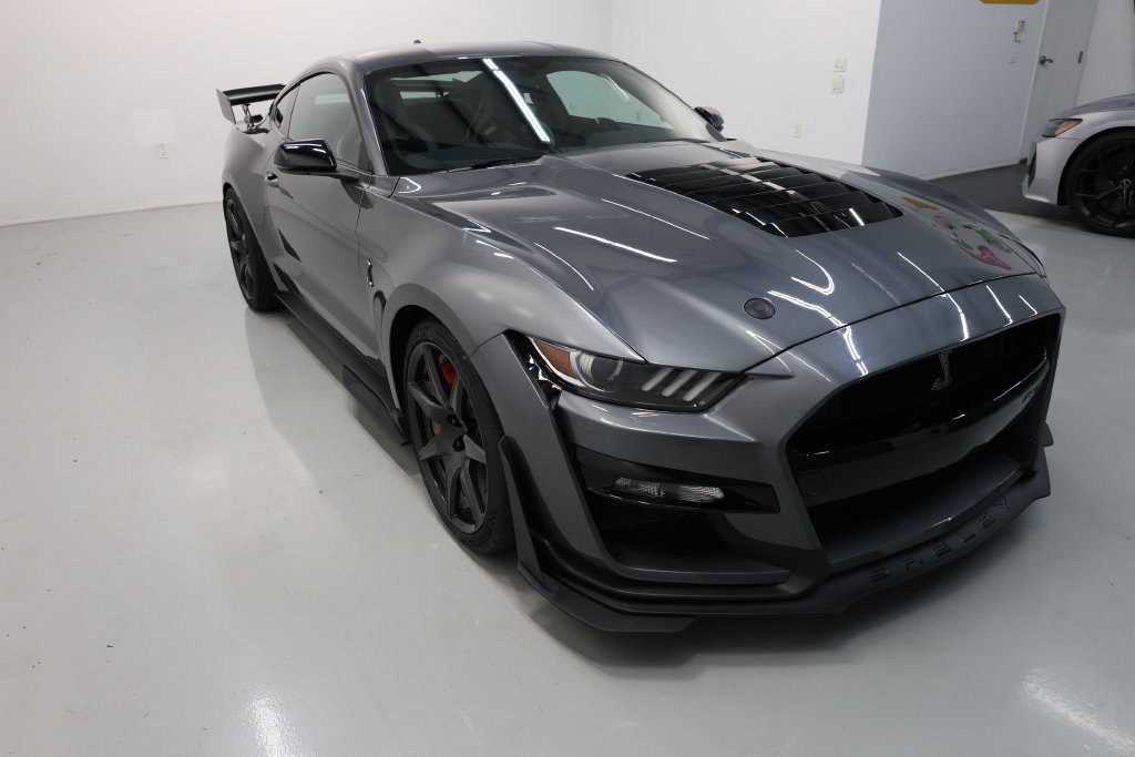 Used 2022 Ford Mustang Shelby GT500 w/ Carbon Fiber Track Pack RWD image 58