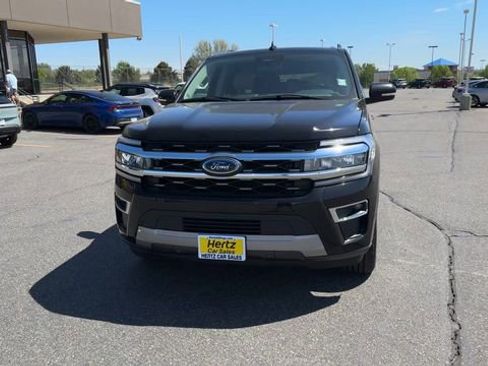 Used 2024 Ford Expedition Max Limited AWD/4WD image 3