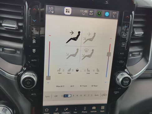 Used 2024 RAM 1500 Laramie image 22