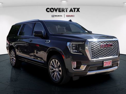 Used 2022 GMC Yukon XL Denali w/ Max Trailering Package AWD/4WD image 9
