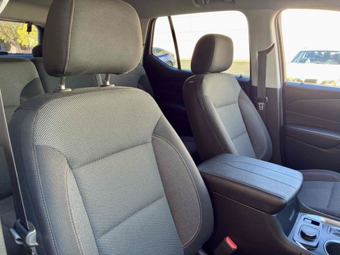 Used 2019 Chevrolet Traverse LS FWD image 43