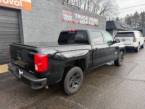 Used 2016 Chevrolet Silverado 1500 LTZ Z71 w/ LTZ Plus Package image 9