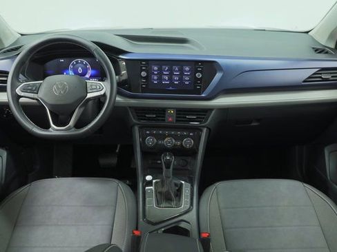 New 2024 Volkswagen Taos SE image 12