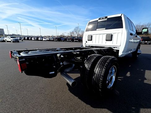 New 2026 RAM 3500 Tradesman image 5