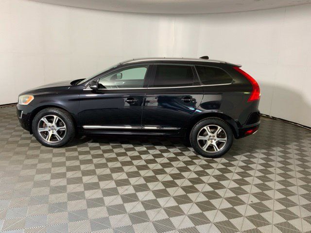 Used 2015 Volvo XC60 T6 Platinum w/ Protection Package AWD/4WD image 11