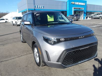 New 2025 Kia Soul S