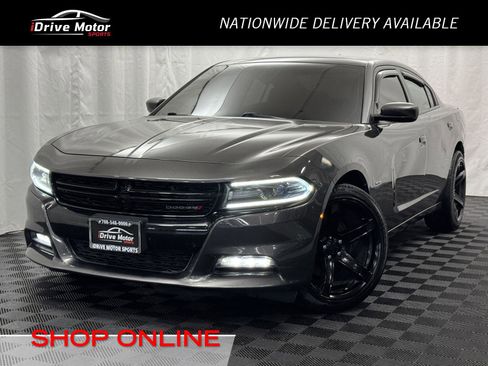 Used 2018 Dodge Charger GT image 1