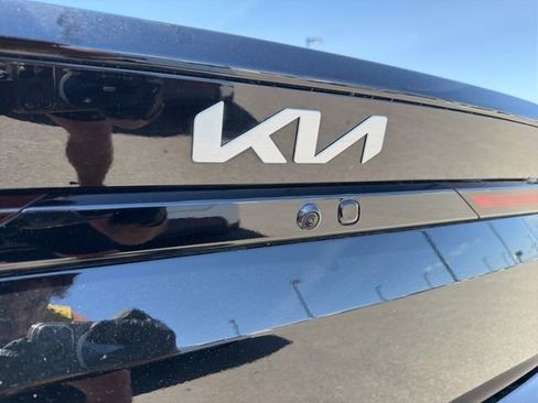 Used 2025 Kia K4 GT-Line w/ GT-Line Premium Package FWD image 5