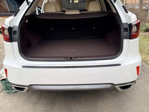 Used 2017 Lexus RX 350 FWD w/ Premium Package image 3