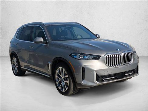 New 2026 BMW X5 xDrive50e w/ Executive Package image 7