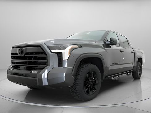New 2026 Toyota Tundra SR5 AWD/4WD image 2