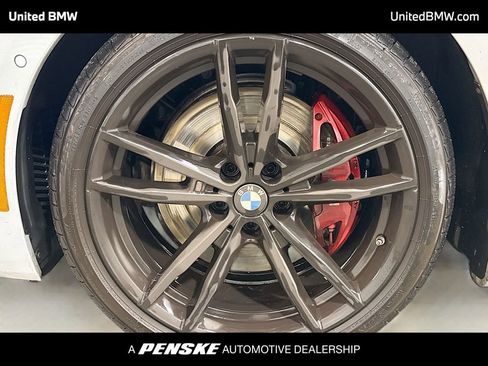 Used 2024 BMW M440i Convertible image 2