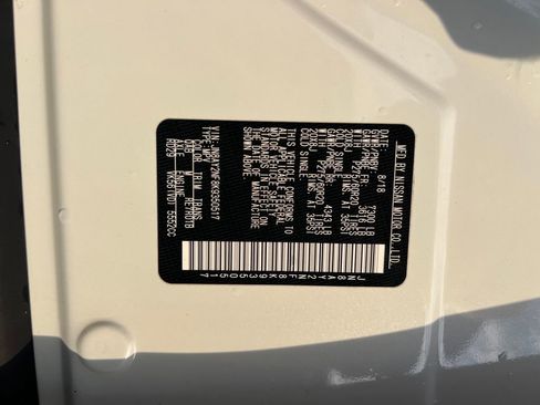 Certified 2019 Nissan Armada Platinum w/ Captain's Chairs Package image 34