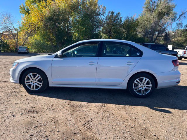 Used 2018 Volkswagen Jetta S FWD image 2