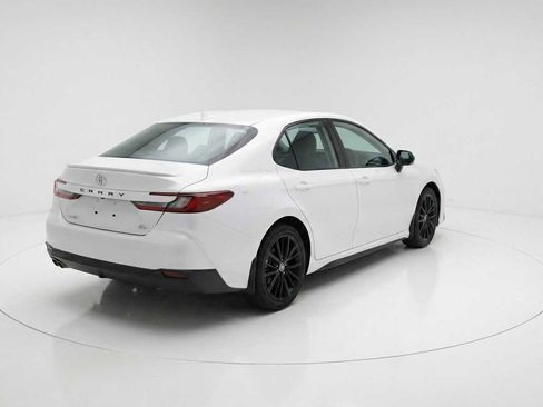 Certified 2025 Toyota Camry SE image 8