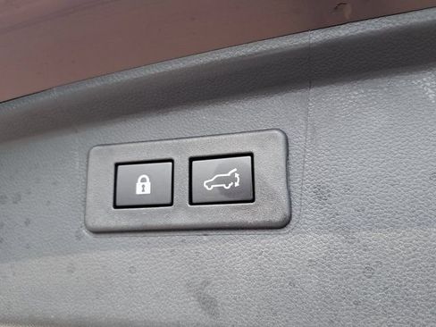 Certified 2025 Subaru Outback Limited AWD/4WD image 32