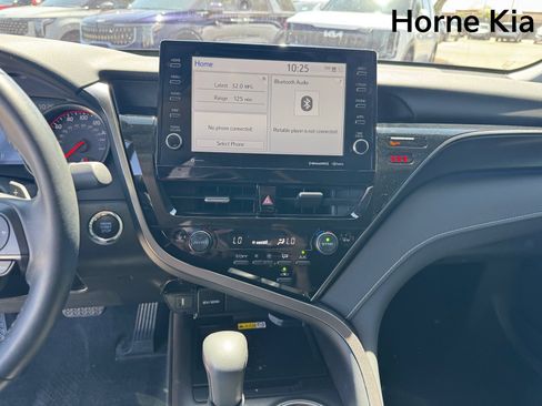 Used 2024 Toyota Camry XSE FWD image 19