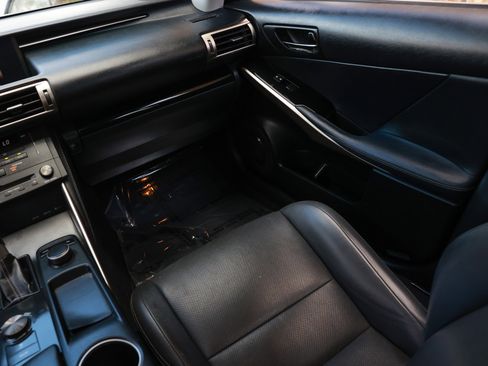 Used 2016 Lexus IS 200t image 26