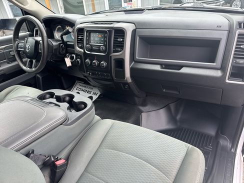 Used 2015 RAM 3500 Tradesman w/ Power & Remote Entry Group image 25