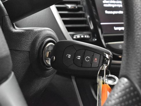 Used 2020 Chevrolet Trax LT image 13